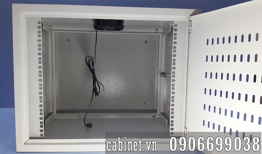 Mặt trong tủ rack 9U 2 Thân